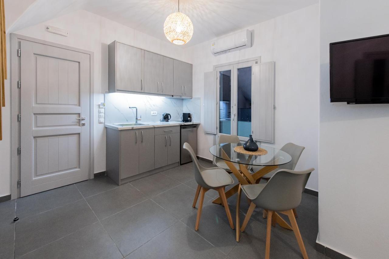 Golden View Suites Vothon ภายนอก รูปภาพ