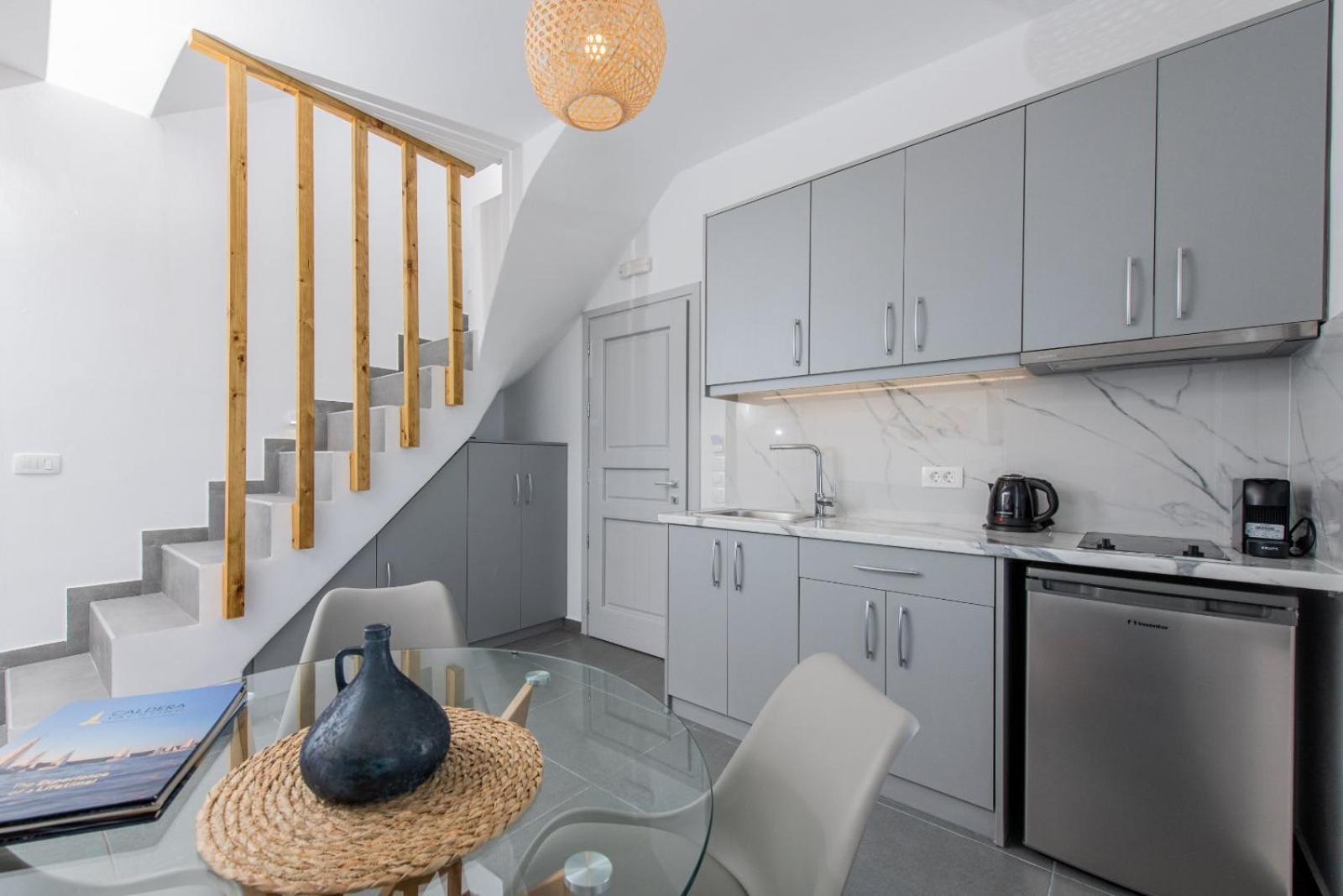 Golden View Suites Vothon ภายนอก รูปภาพ