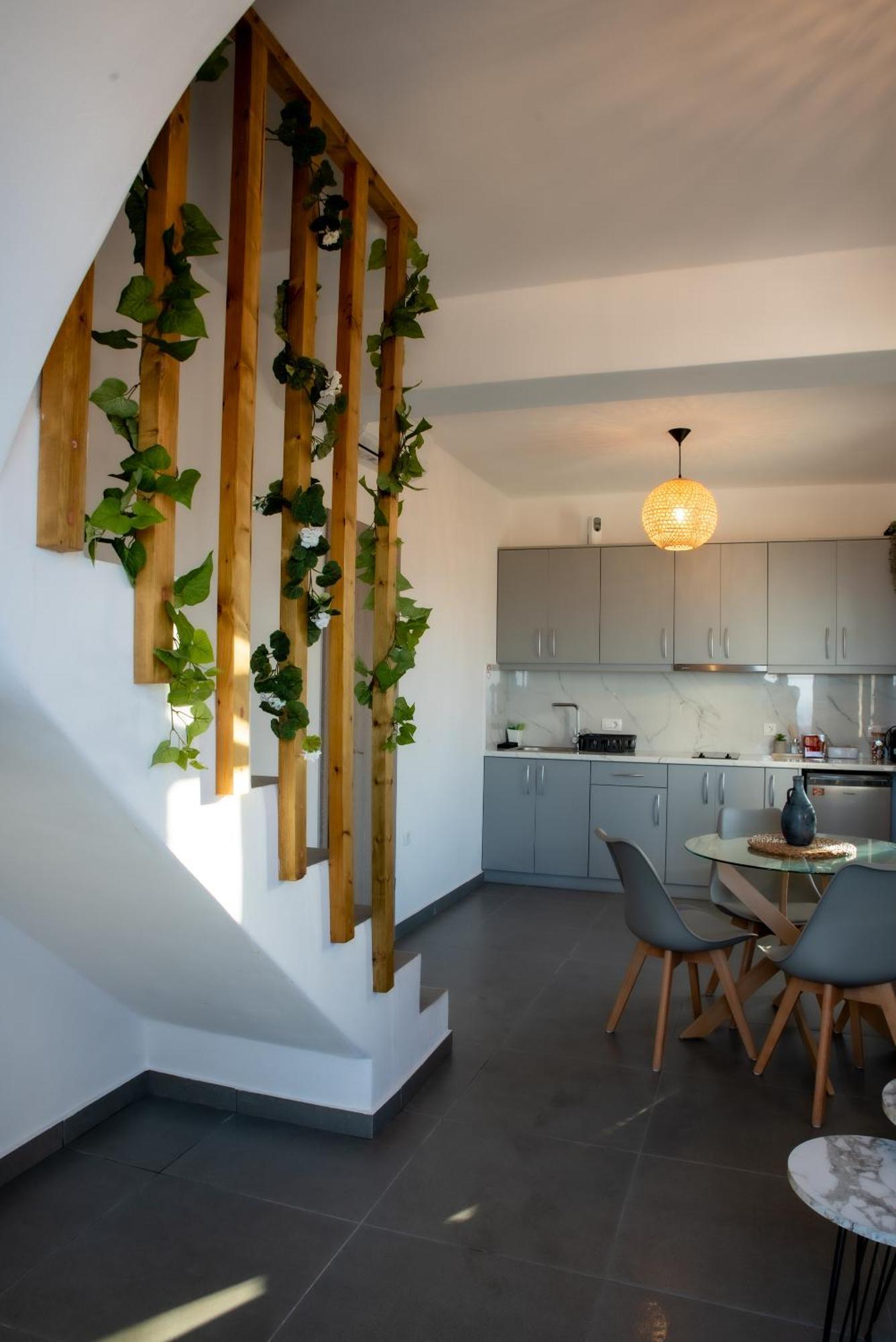 Golden View Suites Vothon ภายนอก รูปภาพ
